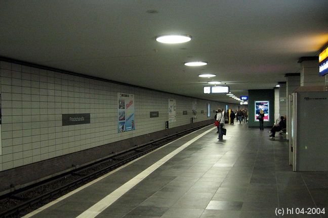 Bild: Bahnsteigansicht 2004