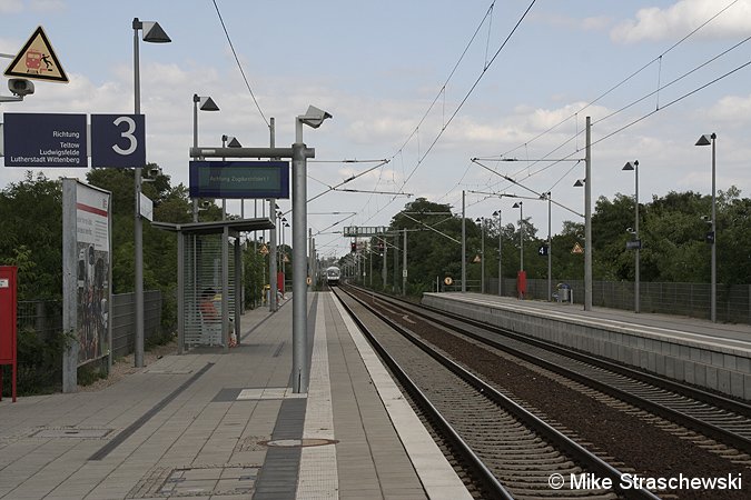 Bild: Regionalbahnsteig Lichterfelde Ost